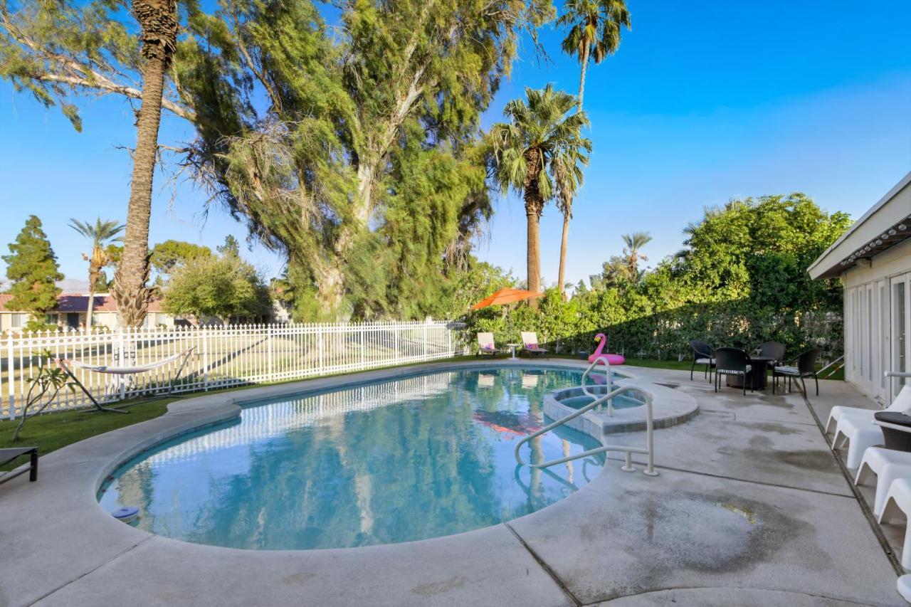 Desert Pool House: Sun, Swim, Sip & Stay Indio Buitenkant foto